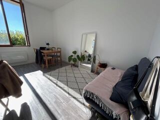  Appartement à louer 2 pièces 35 m²