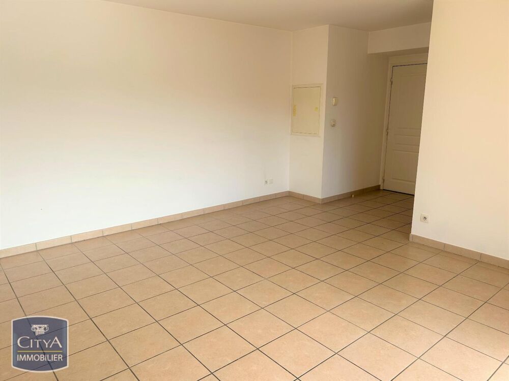 À LOUER : Découvrez cet appartement T3 lumineux situé à ....