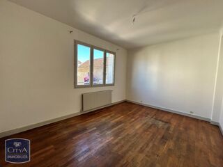  Appartement à louer 3 pièces 53 m²