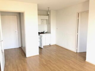  Appartement à louer 2 pièces 36 m²
