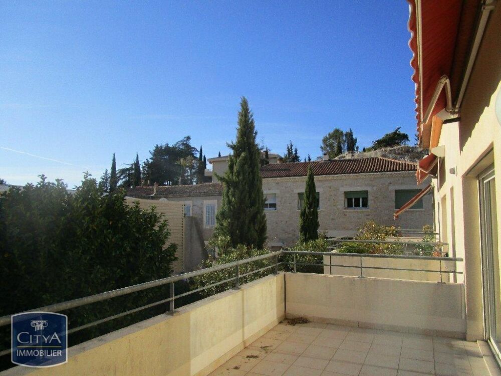 location Appartement - 3 pièce(s) - 81 m² Nîmes (30000)