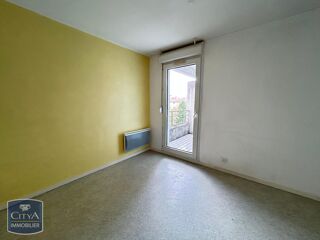  Appartement à louer 3 pièces 68 m²