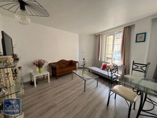  Appartement à louer 3 pièces 56 m²