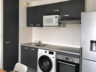  Appartement à louer 3 pièces 61 m²