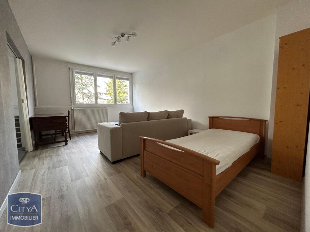 À LOUER Découvrez cet appartement T2 situé au coeur de Sa....