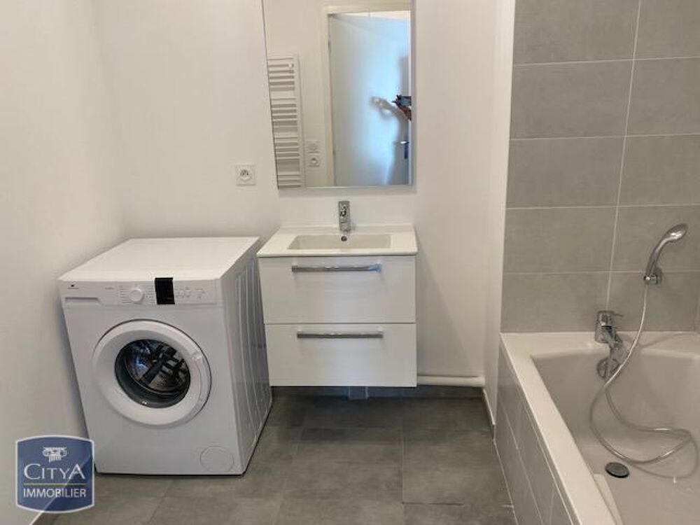 location Appartement - 3 pièce(s) - 66 m² Pont-de-Chéruy (38230)