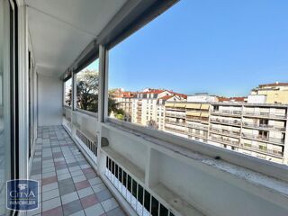  Appartement à louer 3 pièces 74 m²