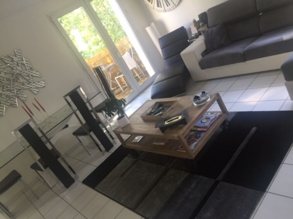 location Appartement - 3 pièce(s) - 77 m² Saint-Étienne (42000)