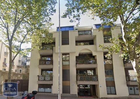  Parking / Garage � louer 