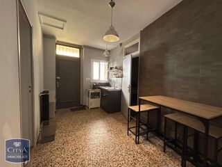 Appartement à louer 2 pièces 50 m²