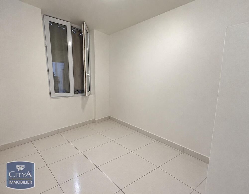 location Appartement - 1 pièce(s) - 27 m² Toulon (83000)