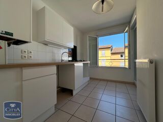  Appartement à louer 3 pièces 67 m²