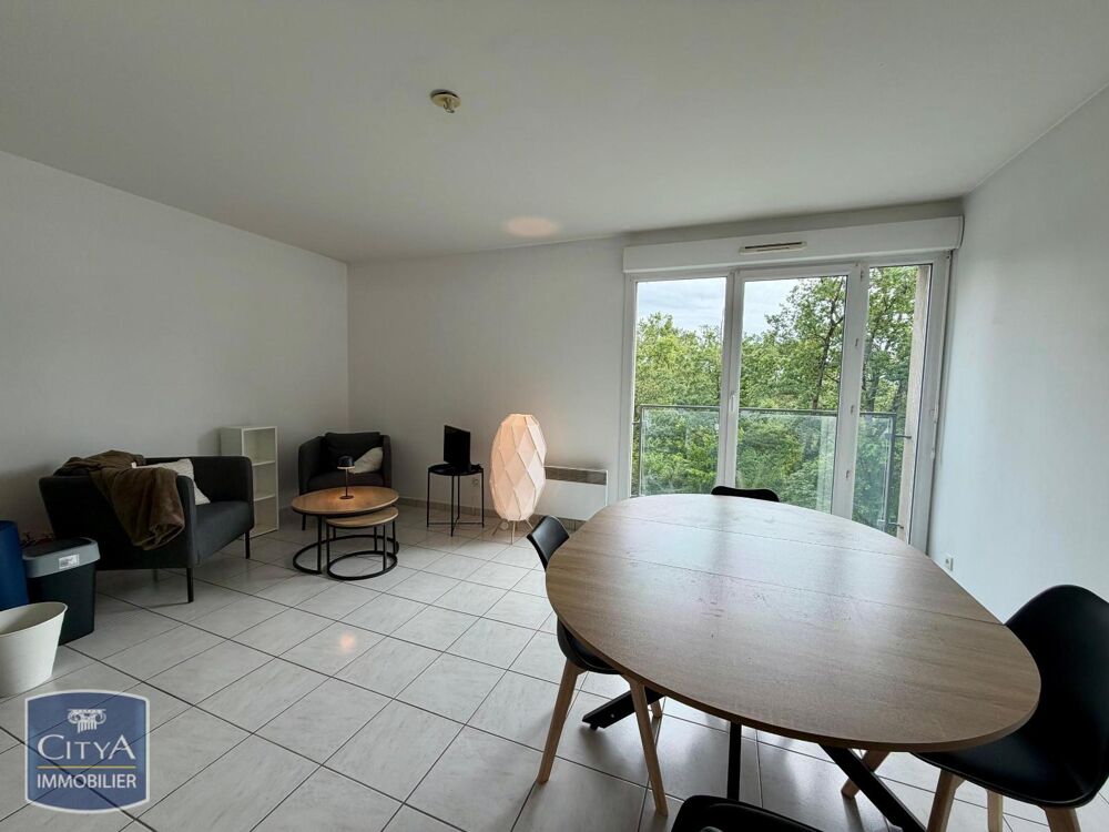 location Appartement - 3 pièce(s) - 64 m² Tours (37200)