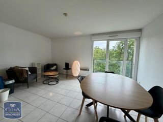  Appartement à louer 3 pièces 64 m²