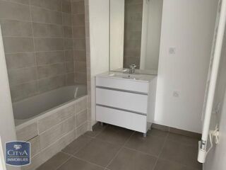  Appartement à louer 3 pièces 61 m²