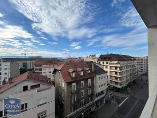  Appartement à louer 3 pièces 69 m²