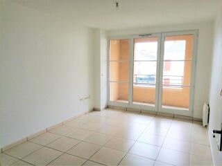  Appartement à louer 2 pièces 35 m²