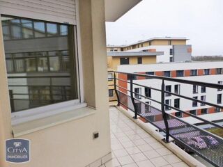  Appartement à louer 3 pièces 69 m²