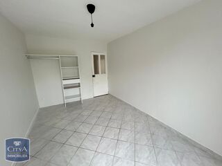  Appartement à louer 2 pièces 38 m²