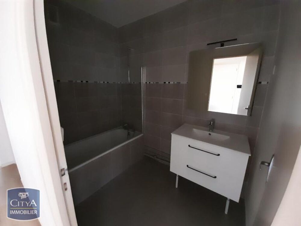 location Appartement - 3 pièce(s) - 74 m² Blois (41000)