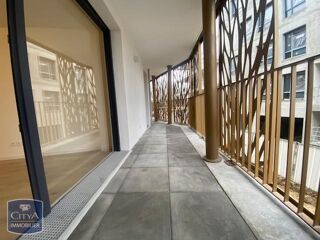  Appartement à louer 2 pièces 43 m²