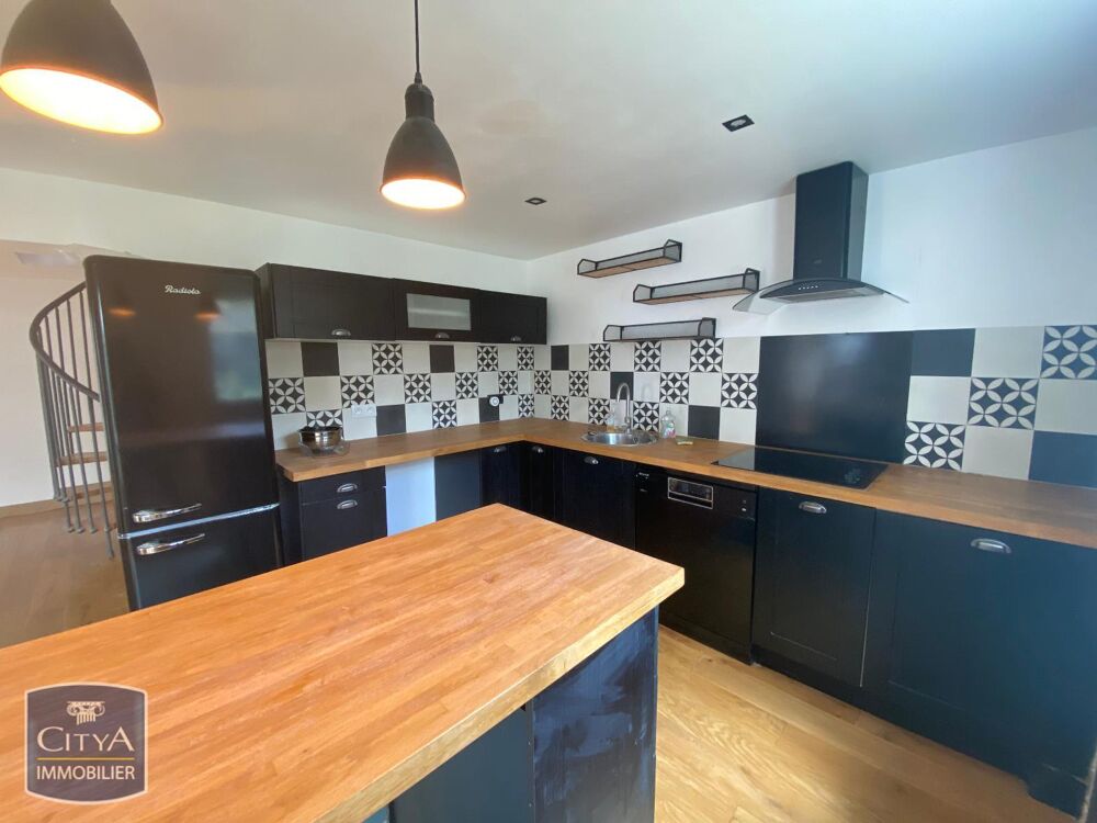 location Maison - 3 pièce(s) - 74 m² Rambouillet (78120)