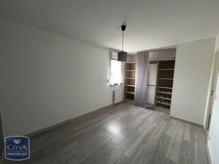  Appartement à louer 3 pièces 67 m²