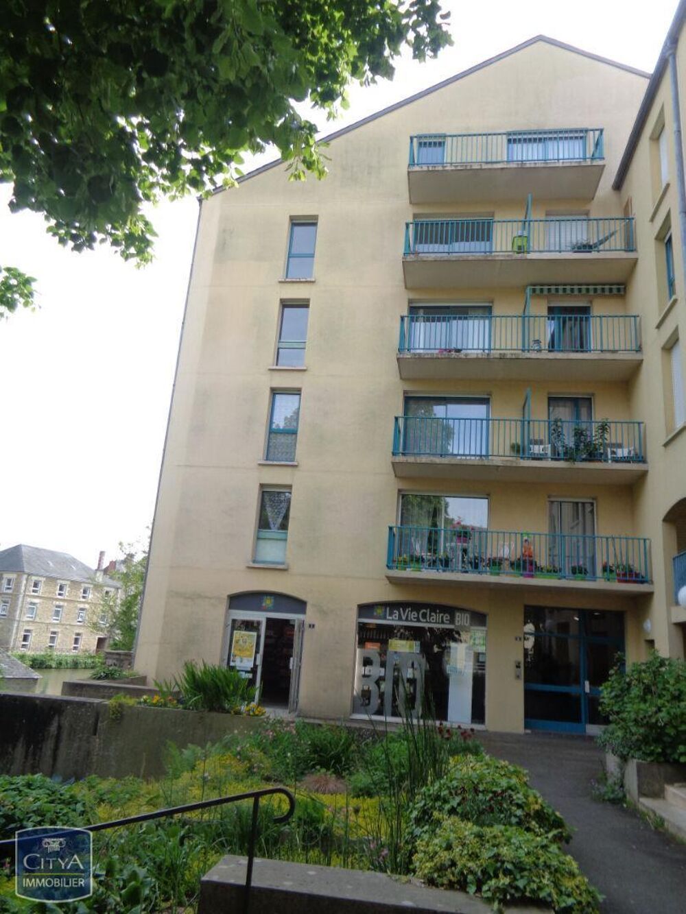 location Parking / Garage Alençon (61000)