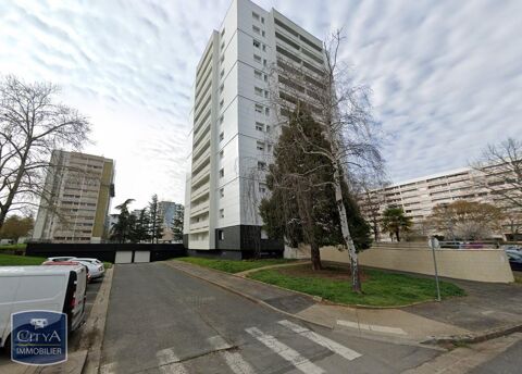  Parking / Garage � louer 