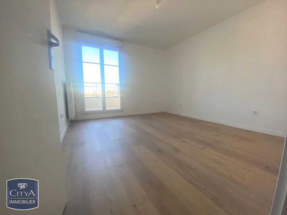 location Appartement - 3 pièce(s) - 62 m² Le Blanc-Mesnil (93150)