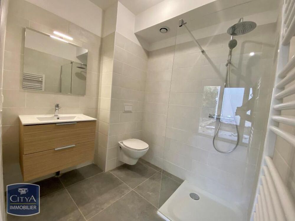 EXCLUSIVITÉ - APPARTEMENT 2 PIÈCES NEUF En location : à ....