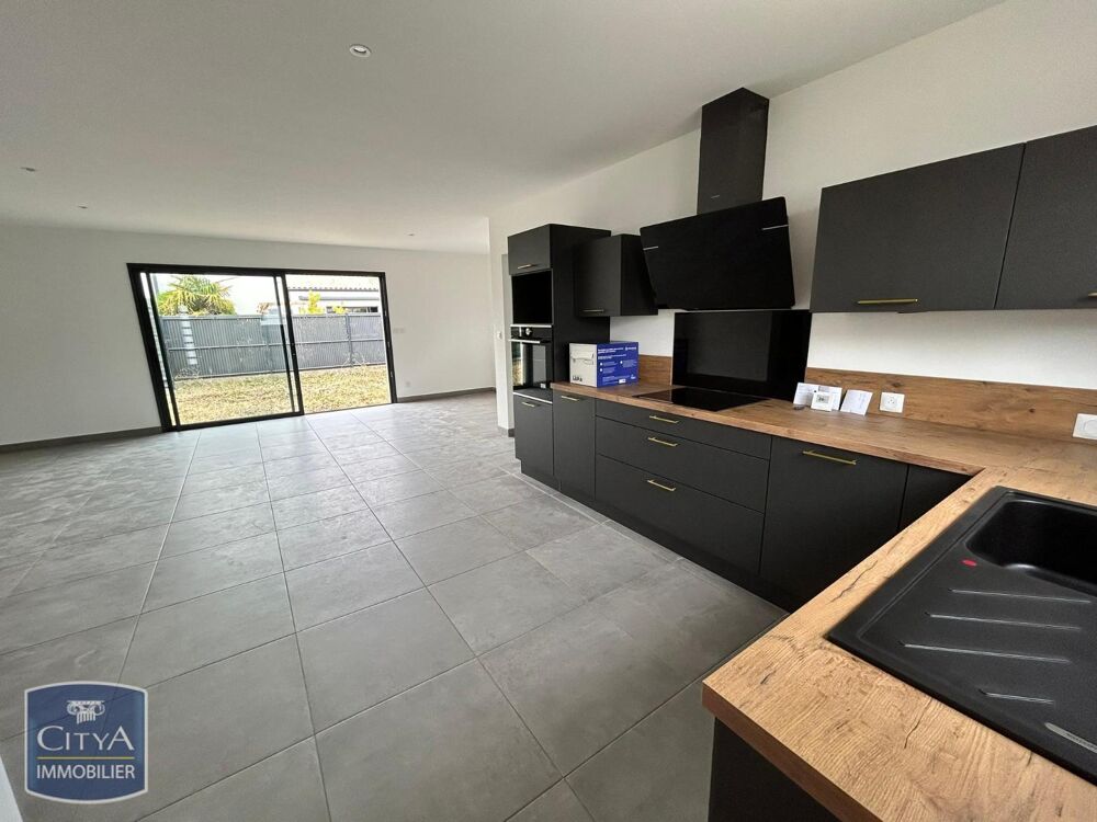 location Maison - 4 pièce(s) - 85 m² Aigrefeuille-d'Aunis (17290)