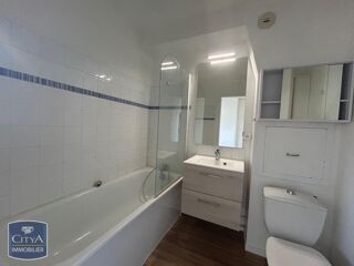  Appartement à louer 1 pièce 27 m²