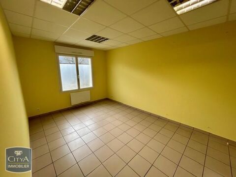 * LOCAL PROFESSIONNEL * &Agrave; V&eacute;r&eacute;tz (37270), un local pr... 1597 37270 Veretz