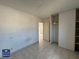  Appartement à louer 2 pièces 44 m²