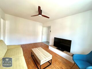  Appartement à louer 2 pièces 40 m²