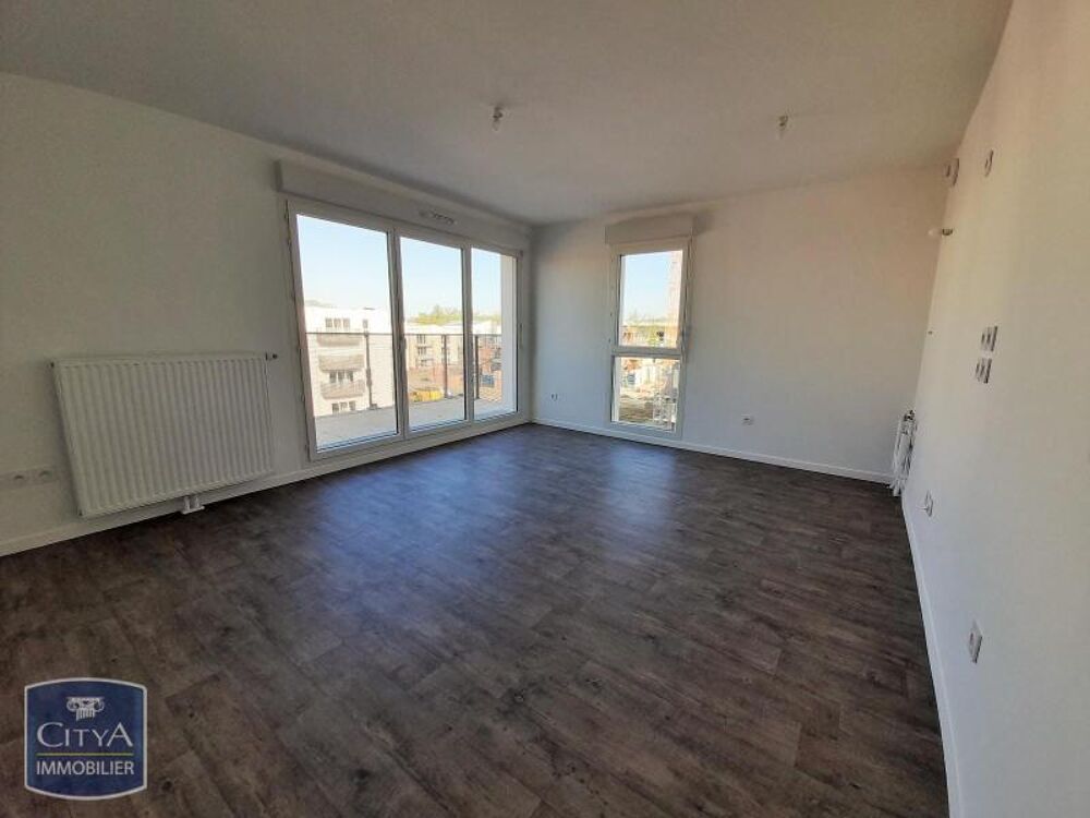 location Appartement - 2 pièce(s) - 43 m² Saran (45770)