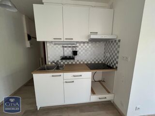  Appartement à louer 2 pièces 33 m²