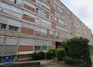  Parking / Garage à louer 