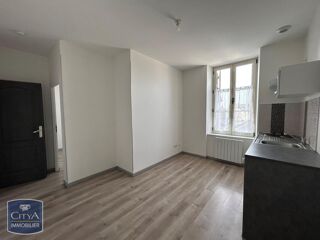  Appartement à louer 2 pièces 32 m²