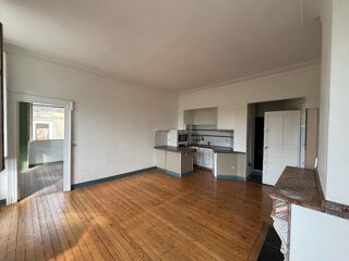  Appartement � louer 4 pi�ces 83 m�