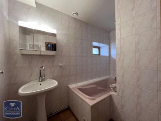  Maison à louer 2 pièces 46 m²