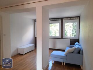  Appartement à louer 2 pièces 44 m²