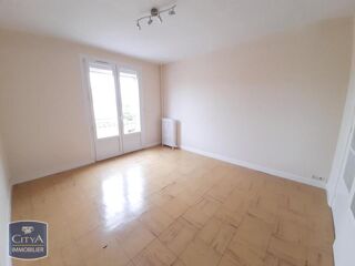  Appartement à louer 3 pièces 71 m²