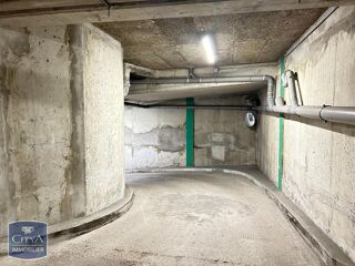  Parking / Garage � louer 