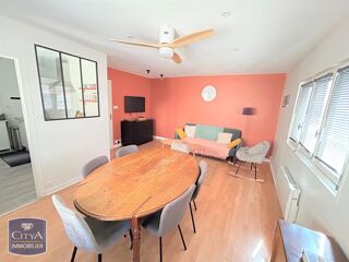  Appartement à louer 3 pièces 61 m²