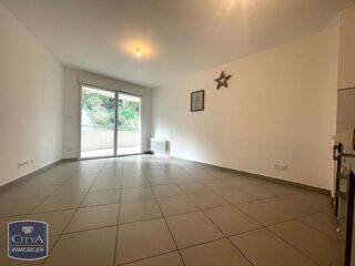  Appartement à louer 2 pièces 40 m²