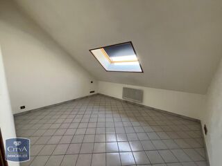  Appartement à louer 3 pièces 33 m²