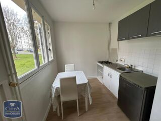  Appartement à louer 1 pièce 27 m²