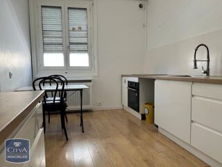  Appartement à louer 2 pièces 66 m²